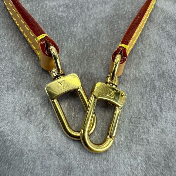 Louis Vuitton Adjustable 16mm VVN Leather Strap NEW - Picture 8 of 9